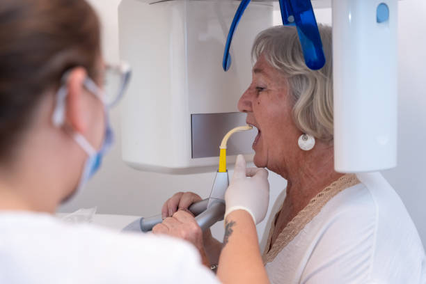 Best Cracked Tooth Emergency Dentist  in Sunray, TX